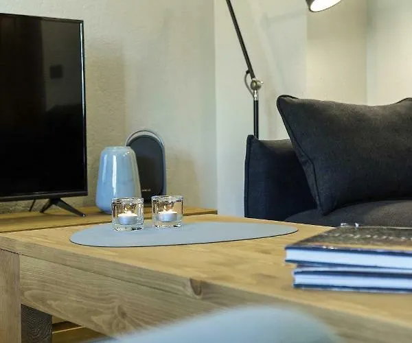 Apartment Apartment Ensa, Alpes Agency, Central Chamonix, Sleeps 4 Chamonix