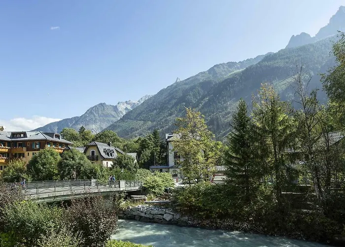 Apartment Apartment Ensa, Alpes Agency, Central Chamonix, Sleeps 4